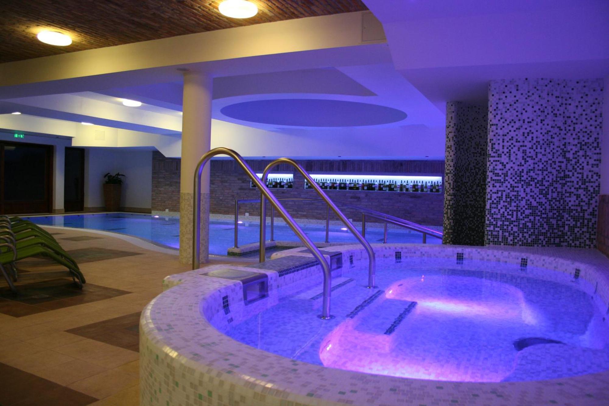 Crocus Gere Bor Hotel Resort & Wine Spa Villány Exterior foto