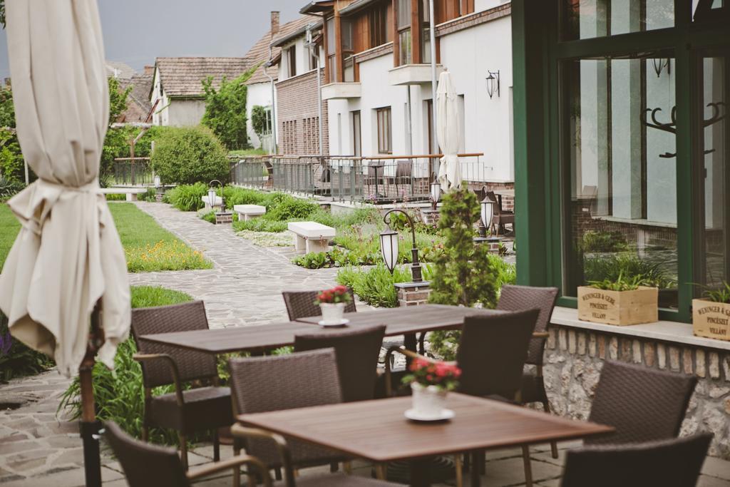 Crocus Gere Bor Hotel Resort & Wine Spa Villány Exterior foto